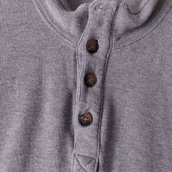 Duluth Trading Co Gray Henley Waffle Pattern Thermal Men's Size LT - Picture 6 of 14